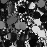 Lisa Pailletten-Minirock: Glamourös und tailliert für einen unvergesslichen Auftritt