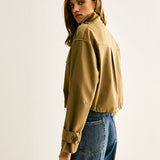 Klara | Cropped Utility Jacke – Lässig, Modern & Vielseitig