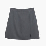 Elizabeth | Rücken-Reißverschluss Minirock mit dezentem Schlitz