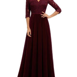 Helena | Lace maxi dress with a graceful and feminine silhouette