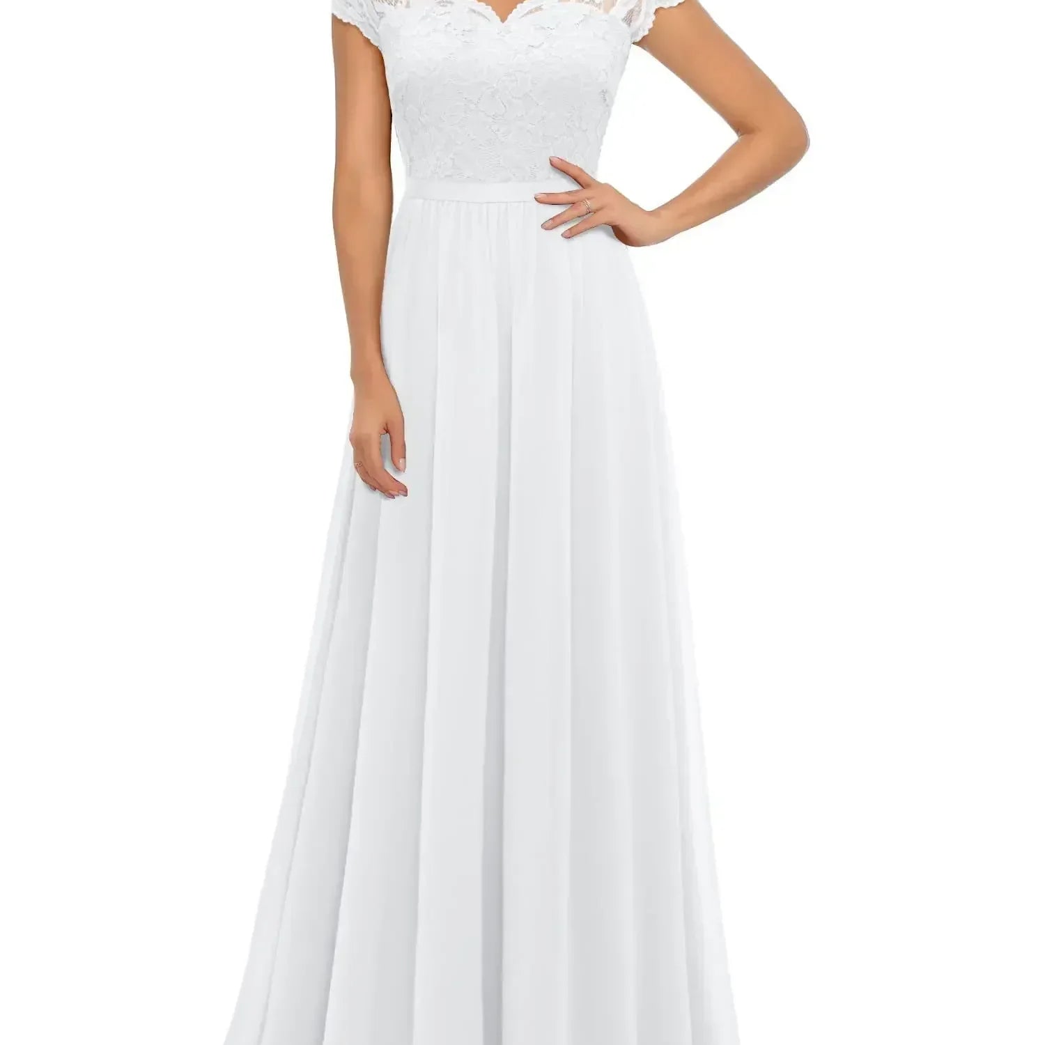 Helena | Lace maxi dress with a graceful and feminine silhouette