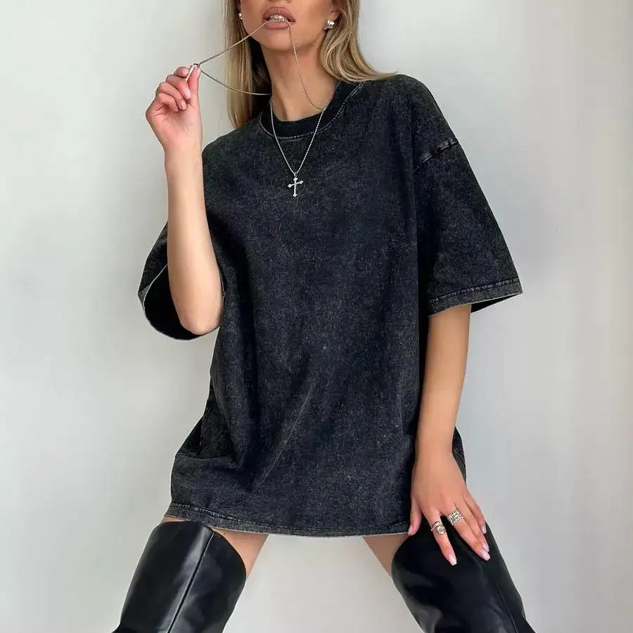 Oversized T-Shirt für Damen – Urban, Lässig & Streetstyle-ready